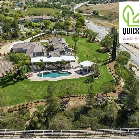 Villa Hacienda-In Center Of Temecula Wine Country